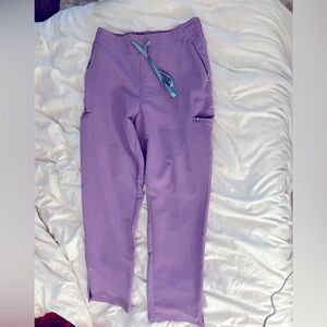 FIGS- Evans Petite Skinny Scrub Pants